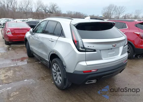 2022 Cadillac Xt4 Fwd Sport z USA, uszkodzony, nr VIN 1GYFZER45NF151434